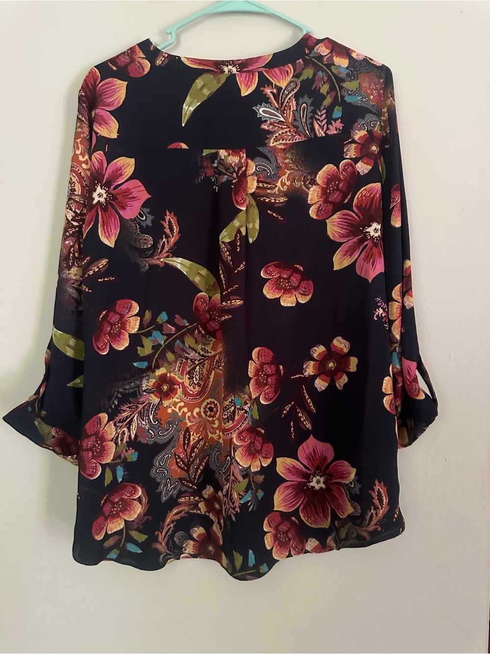 JM Collection Women's Floral
Print V-Neck Blouse - Picture 2 of 6